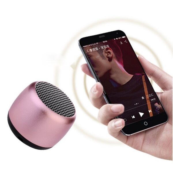Source factory wireless mini bluetooth small speaker bass small steel cannon outdoor portable audio cross-border wholesale M1