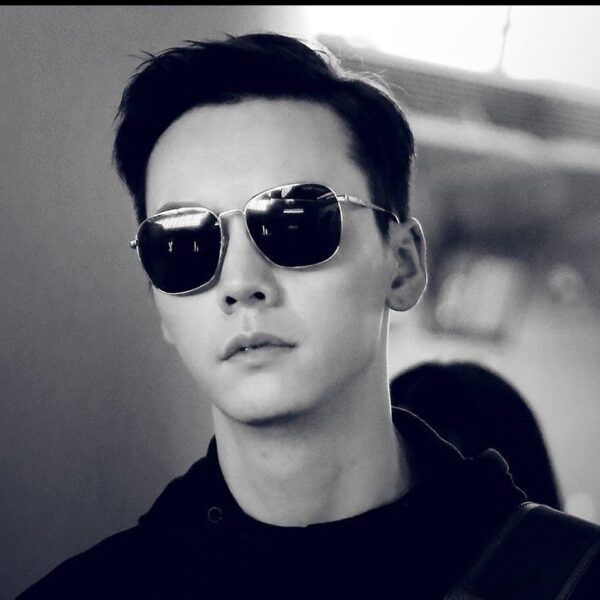 Polygonal Sunglasses Women – UV Protection Summer Shades